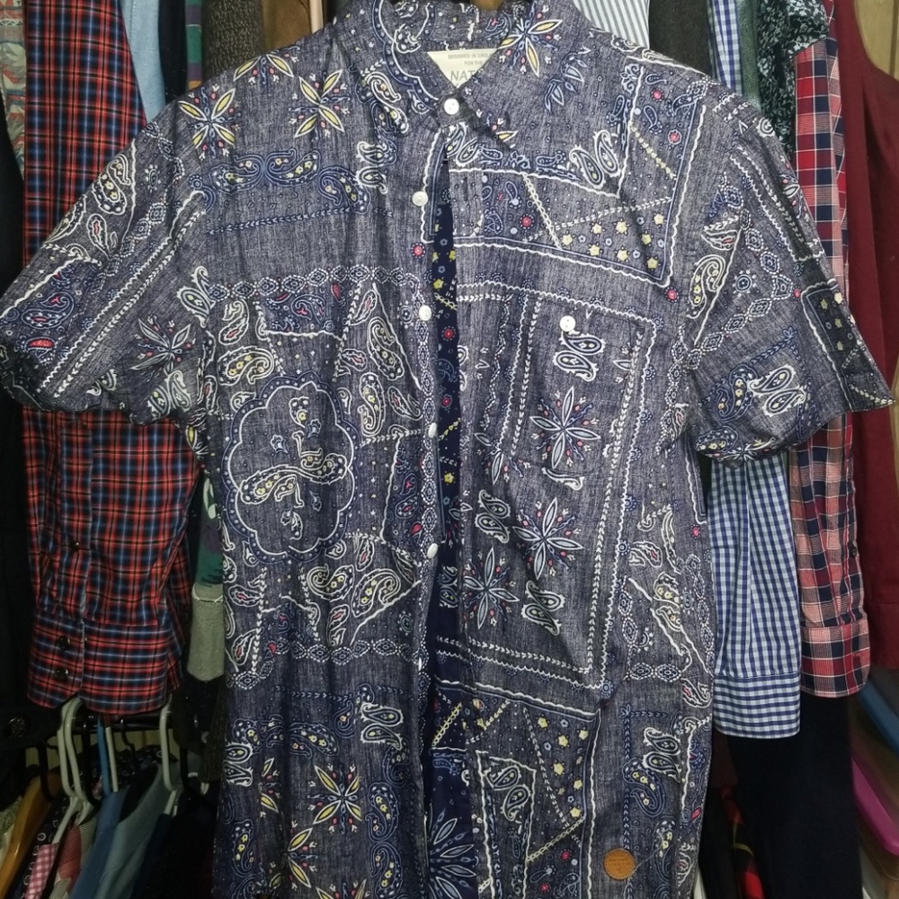 Native Young polo